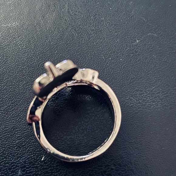 Size 5 Claddagh Silver Ring NEW - Picture 8 of 11